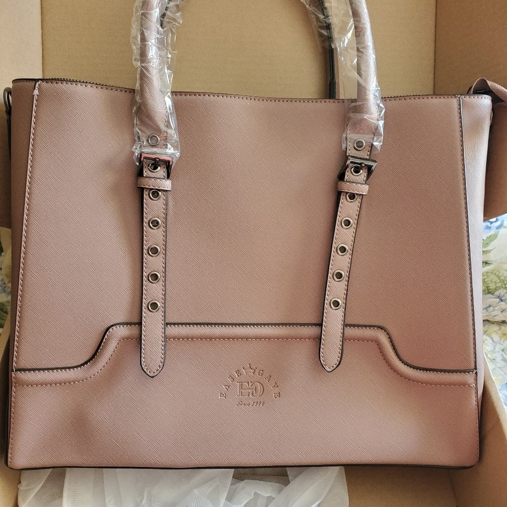***SALE*** Ease Gave Laptop bag for women